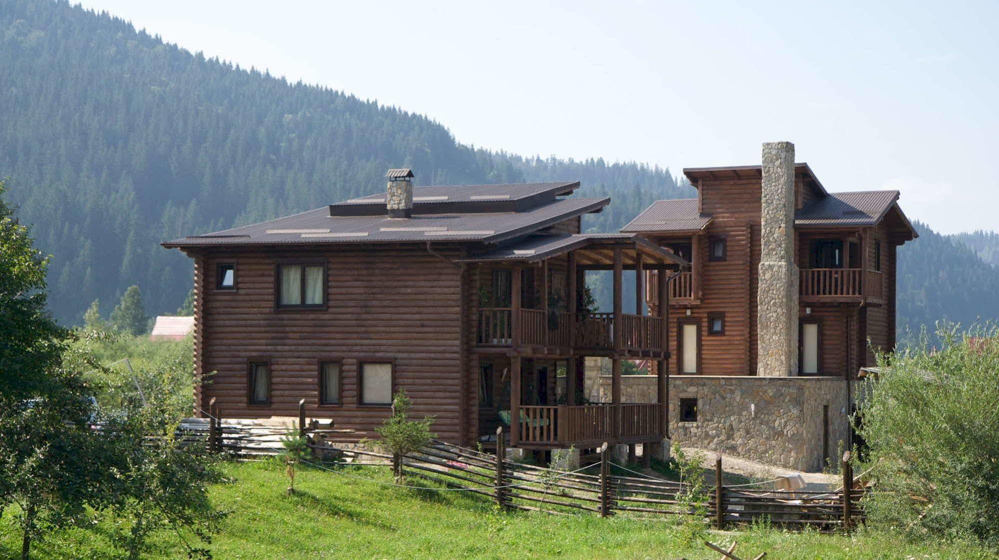Klen Hotel Mykulychyn Exterior foto